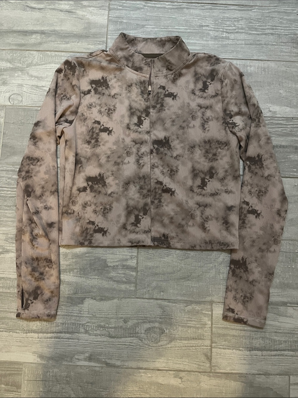 Harmony Balance Cropped Zip-Front Long Sleeve Top in Taupe Tie-Dye